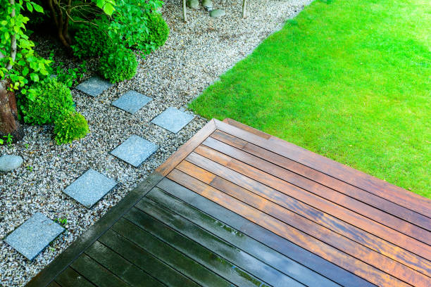 Best Fence Cleaning  in Roslyn Estates, NY